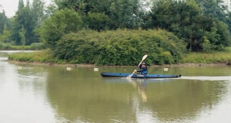 На плаву (2015)