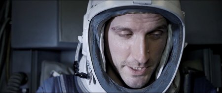 Капсула (2015) Капсула (2015)